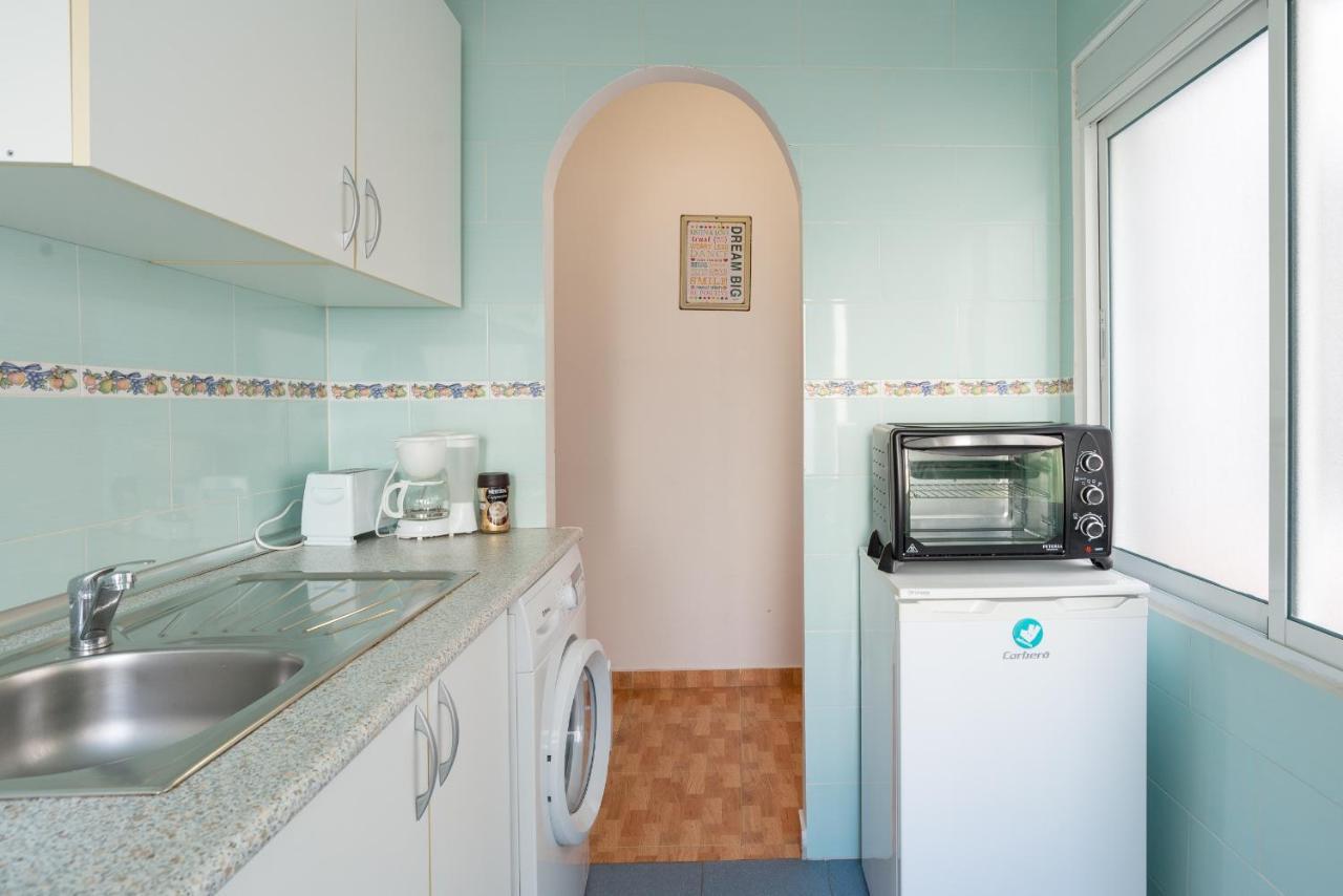 Apartamento LARIOS CENTRO PARKING INCLUIDO f3 Málaga Exterior foto