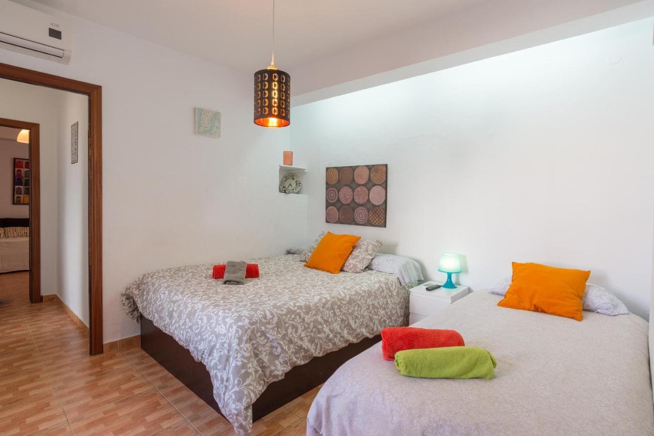 Apartamento LARIOS CENTRO PARKING INCLUIDO f3 Málaga Exterior foto