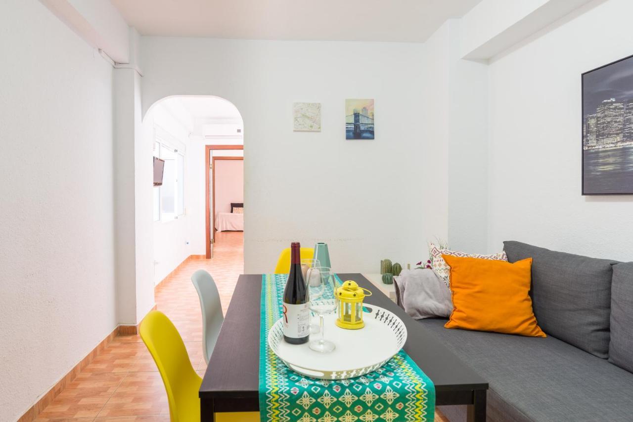 Apartamento LARIOS CENTRO PARKING INCLUIDO f3 Málaga Exterior foto