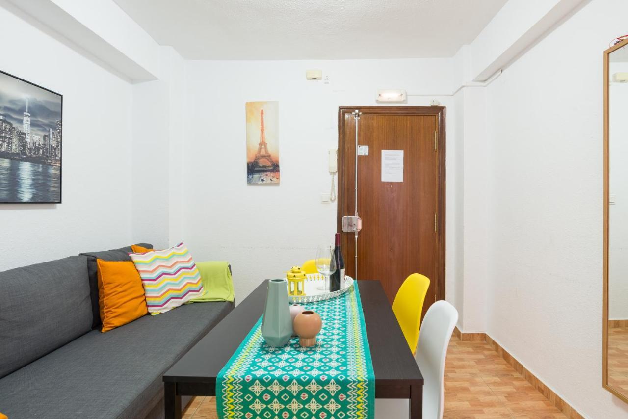 Apartamento LARIOS CENTRO PARKING INCLUIDO f3 Málaga Exterior foto