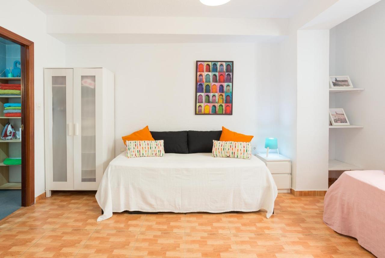 Apartamento LARIOS CENTRO PARKING INCLUIDO f3 Málaga Exterior foto